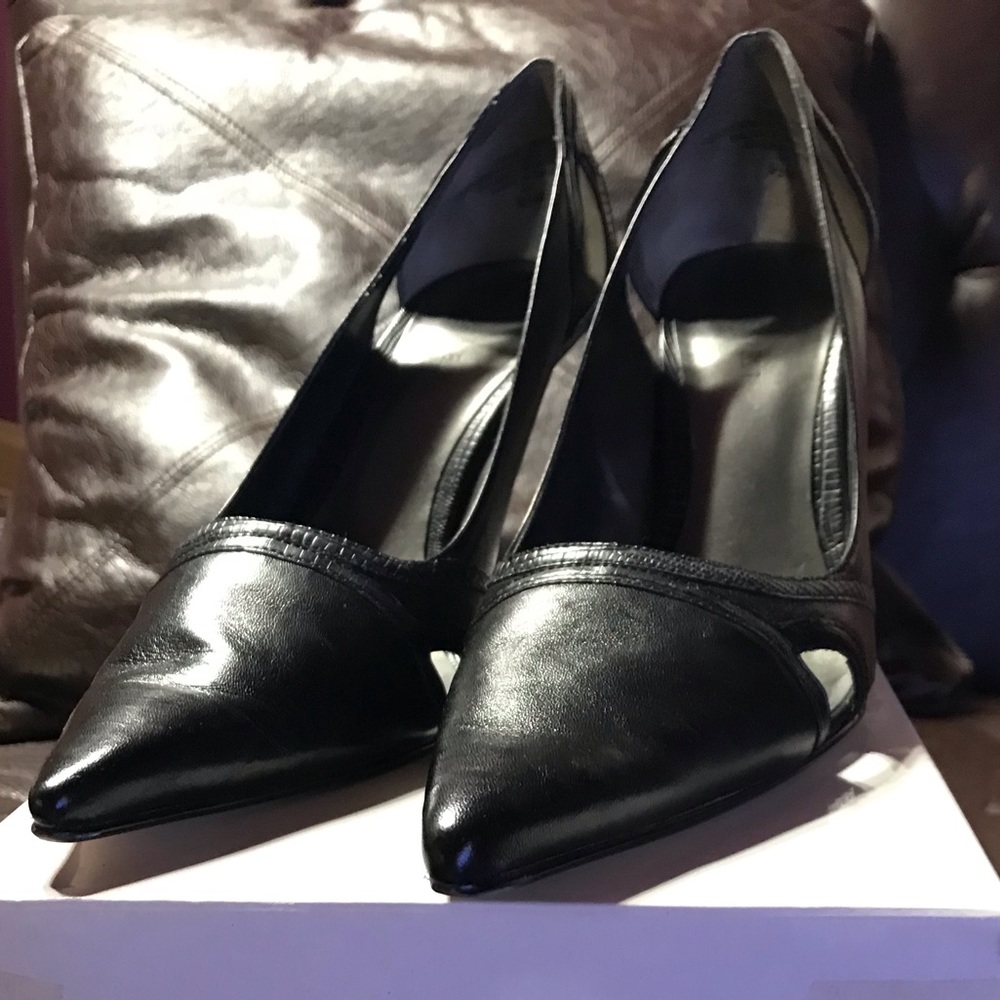 Black heels